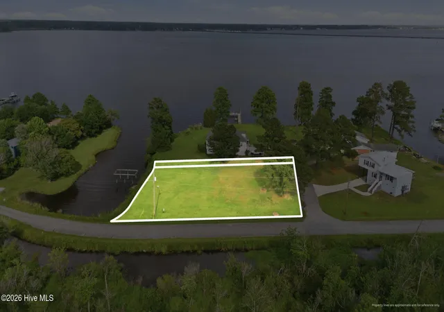 2nd image of 1904 Skinner Ct, New Bern, NC 28560 | MLS# 100576944