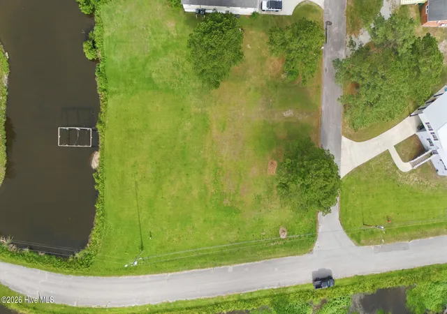 3rd image of 1904 Skinner Ct, New Bern, NC 28560 | MLS# 100576944