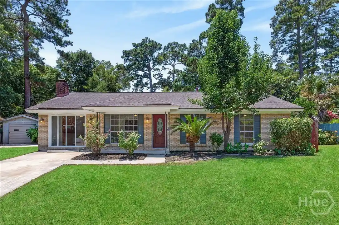 Photo 1 of Single family home for sale at 110 Penn Waller Cvs, Savannah, GA 31410 | MLS# SA359537 | Listing updated on 2026-10-03