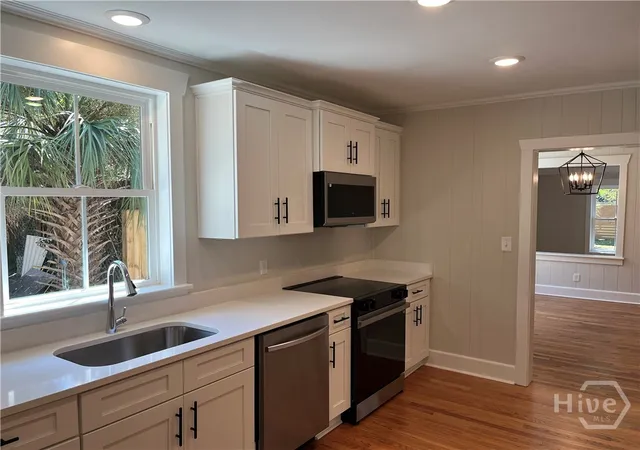 4th image of 1703 Delmonde Ave, Savannah, GA 31404 | MLS# SA340893
