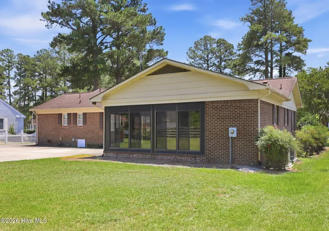 4th image of 304 Lawson Rd, Washington, NC 27889 | MLS# 100579463