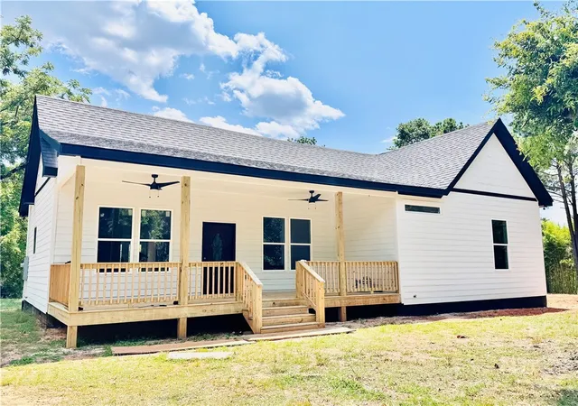 Homes for sale in Elberton, GA | 1859 William Smith Road, Elberton, GA 30635 | MLS# CL334291