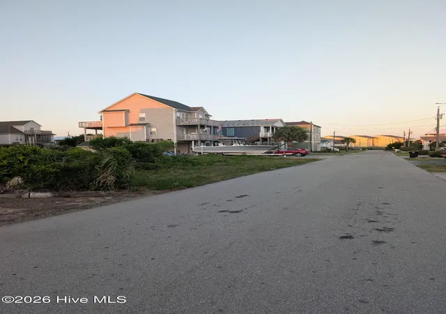 2nd image of 1110 N Topsail Dr N, Surf City, NC 28445 | MLS# 100587977
