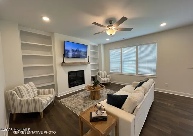 Photo 3 of Single family home for sale at 105 Longfield Ct, Dunn, NC 28334 | MLS# 100574980 | Listing updated on 2026-08-18