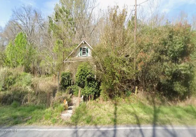2nd image of 210 Neals Creek Rd, Bayboro, NC 28515 | MLS# 100584017