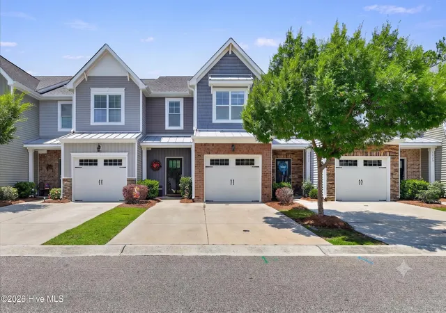 Homes for sale in Wilmington, NC | 1025 Summer Woods Dr, Wilmington, NC 28412 | MLS# 100587577