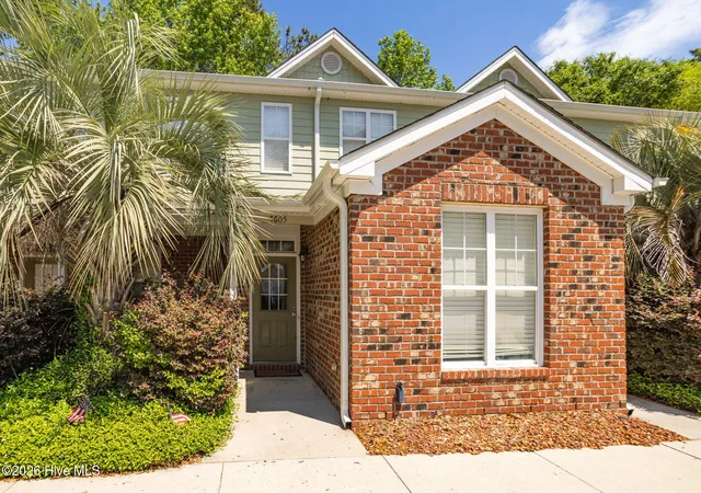 Homes for sale in Wilmington, NC | 5605 Moss Vine Pl #11, Wilmington, NC 28403 | MLS# 100570993