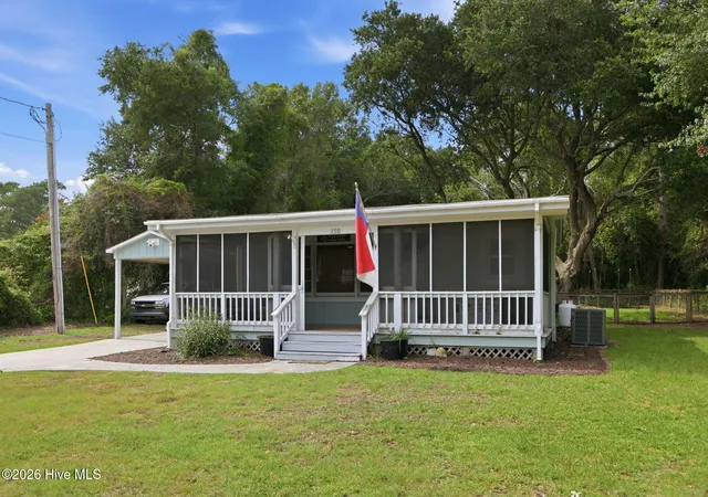 Photo 2 of Single family home for sale at 390 Pearson Cir, Newport, NC 28570 | MLS# 100599677 | Listing updated on 2026-10-04