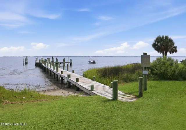 Photo 4 of Single family home for sale at 390 Pearson Cir, Newport, NC 28570 | MLS# 100599677 | Listing updated on 2026-10-04