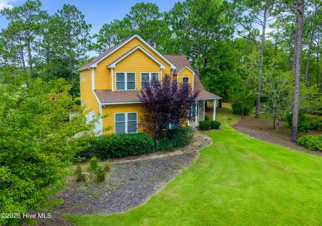 Photo 3 of Single family home for sale at 341 Fox Squirel Rd, Southport, NC 28461 | MLS# 100590549 | Listing updated on 2026-08-18