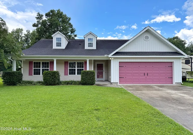 Photo 1 of Single family home for sale at 165 Backfield Pl, Jacksonville, NC 28540 | MLS# 100595379 | Listing updated on 2026-08-18