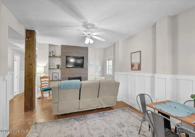 5th image of 8007 8Th St, Surf City, NC 28445 | MLS# 100570015