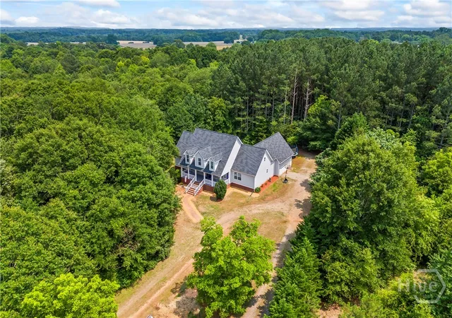 Photo 2 of Single family home for sale at 136 Wedgewood Dr, Danielsville, GA 30633 | MLS# CL360829 | Listing updated on 2026-09-01
