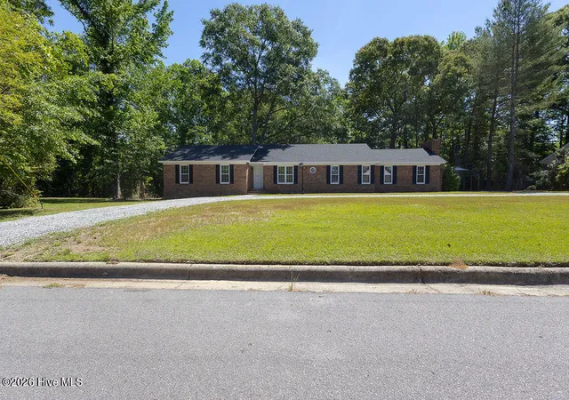 Photo 1 of Single family home for sale at 503 Castleton Dr, Hertford, NC 27944 | MLS# 100572806 | Listing updated on 2026-08-18