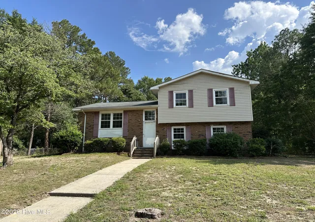 Homes for sale in Laurinburg, NC | 12940 Montclair Dr, Laurinburg, NC 28352 | MLS# 100581046