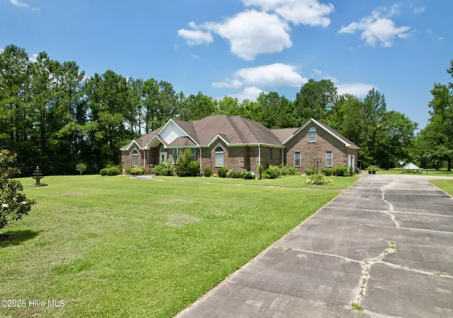Homes for sale in Tabor City, NC | 20470 Seven Creeks Hwy, Tabor City, NC 28463 | MLS# 100586662