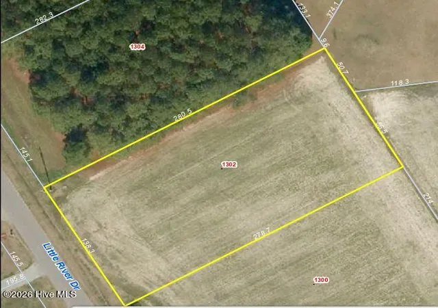 3rd image of 1302 Little River Dr, Elizabeth City, NC 27909 | MLS# 100555714