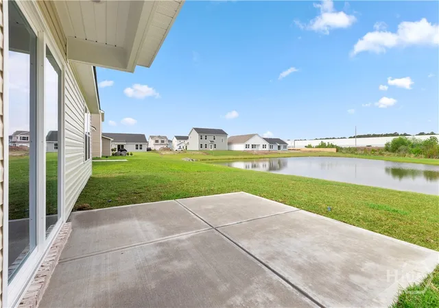 Homes for sale in Port Wentworth, GA | 220 Hasty Point Rd, Port Wentworth, GA 31407 | MLS# SA348593