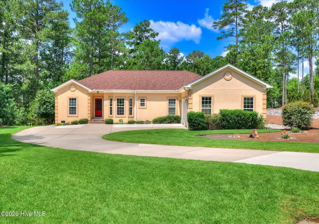 Homes for sale in Mc Cormick, SC | 313 Oreda Pl, Mc Cormick, SC 29835 | MLS# 100585590
