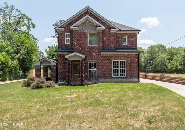 Photo 1 of Single family home for sale at 1421 Edgefield Rd, North Augusta, SC 29860 | MLS# 100596084 | Listing updated on 2026-08-18