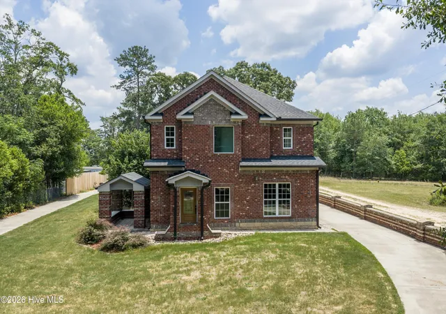 Photo 2 of Single family home for sale at 1421 Edgefield Rd, North Augusta, SC 29860 | MLS# 100596084 | Listing updated on 2026-08-18
