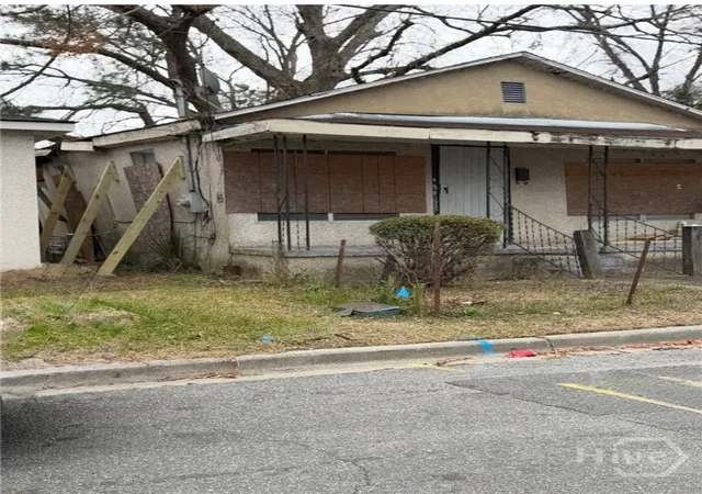 Homes for sale in Savannah, GA | 124 Scarborough St, Savannah, GA 31415 | MLS# SA359637