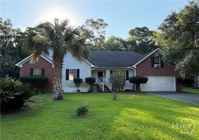 Homes for sale in Savannah, GA | 126 Rose Dhu Wy, Savannah, GA 31419 | MLS# SA358161