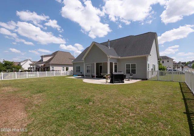 Photo 3 of Single family home for sale at 1249 Abby Dr, Greenville, NC 27834 | MLS# 100572113 | Listing updated on 2026-08-18