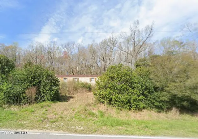 3rd image of 208 Neals Creek Rd, Bayboro, NC 28515 | MLS# 100583997