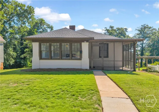 1st image of 145 Woodrow St, Athens, GA 30605 | MLS# CL359273
