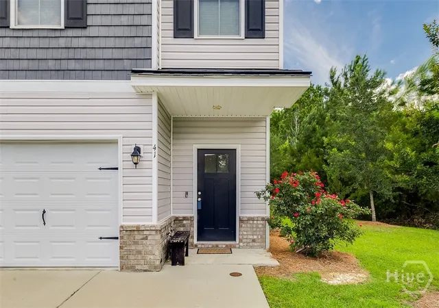 Homes for sale in Richmond Hill, GA | 41 Leaf Ct, Richmond Hill, GA 31324 | MLS# SA358377
