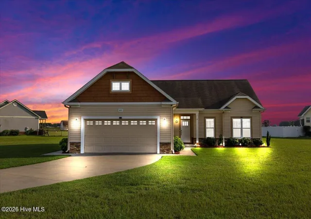 Photo 2 of Single family home for sale at 400 Wingspread Dr, Goldsboro, NC 27530 | MLS# 100596510 | Listing updated on 2026-08-30