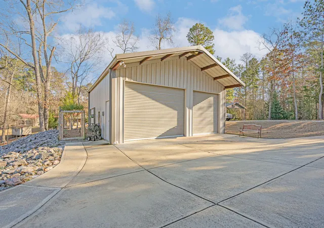 Homes for sale in Lincolnton, GA | 1012 Choctaw Dr, Lincolnton, GA 30817 | MLS# 98250760