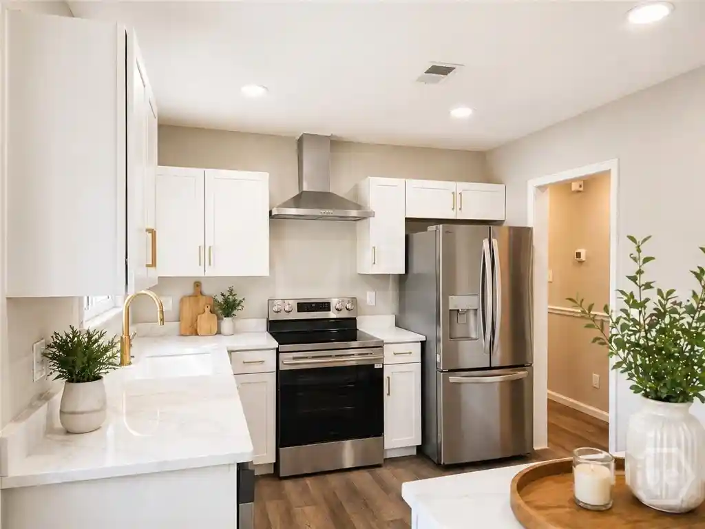 Photo 1 of Single family home for sale at 128 Paradise Dr, Savannah, GA 31406 | MLS# SA354696 | Listing updated on 2026-10-06