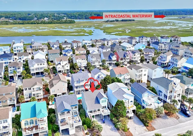 Photo 4 of Single family home for sale at 1 Private Dr, Ocean Isle Beach, NC 28469 | MLS# 100593775 | Listing updated on 2026-09-13