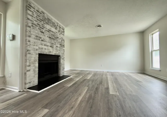 2nd image of 6 Lakewood Ct, Jacksonville, NC 28546 | MLS# 100569129