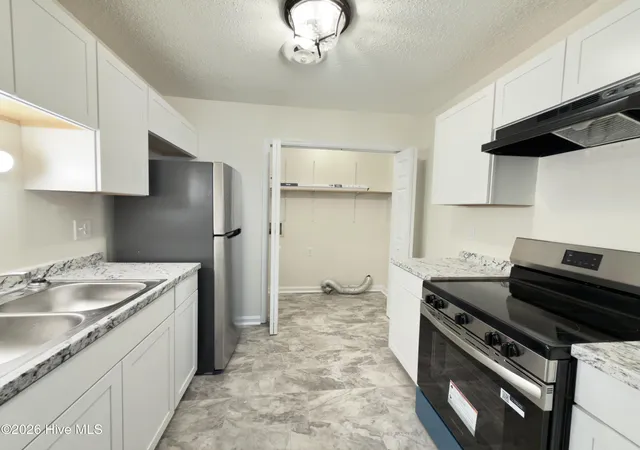 5th image of 6 Lakewood Ct, Jacksonville, NC 28546 | MLS# 100569129