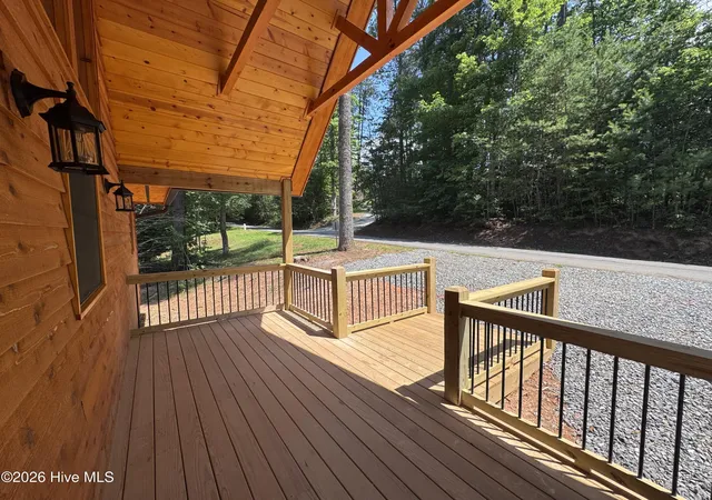 Photo 3 of Single family home for sale at 109 Chestnut Oaks Dr, Murphy, NC 28906 | MLS# 98544443 | Listing updated on 2026-09-18