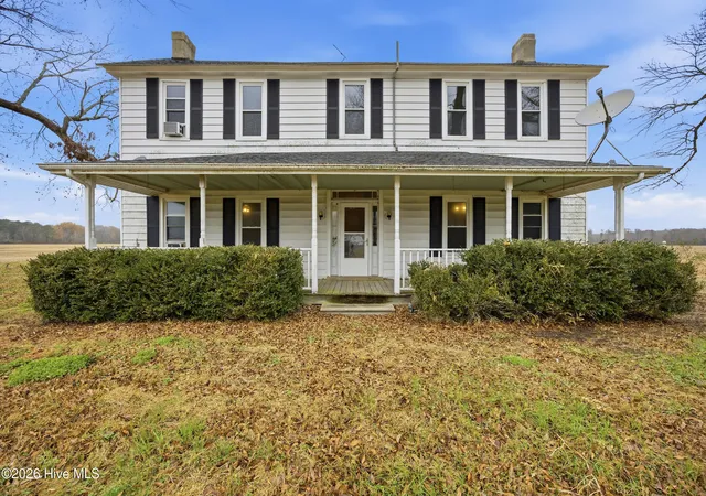 Photo 3 of Single family home for sale at 231 Deep Crk Rd, Hertford, NC 27944 | MLS# 100553187 | Listing updated on 2026-08-18