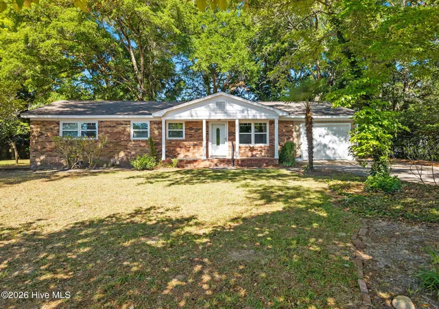 Homes for sale in Ocean Isle Beach, NC | 1646 Waterway Dr Sw, Ocean Isle Beach, NC 28469 | MLS# 100576349