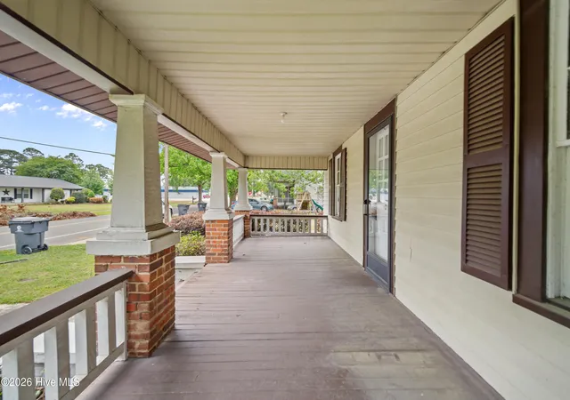 3rd image of 203 E Clinton St, Roseboro, NC 28382 | MLS# 100571018