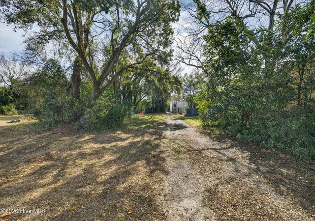 Photo 4 of Land for sale at 1703 Queen St, Wilmington, NC 28403 | MLS# 100548026 | Listing updated on 2026-07-17
