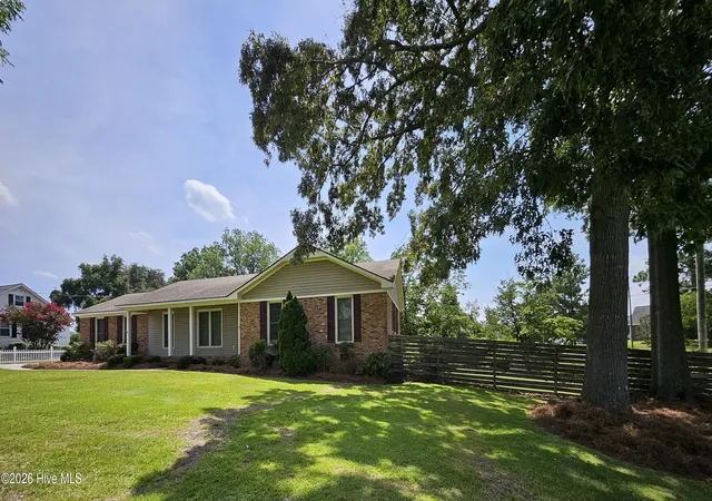 Photo 3 of Single family home for sale at 100 Ashley Ave, Goldsboro, NC 27530 | MLS# 100588157 | Listing updated on 2026-08-27