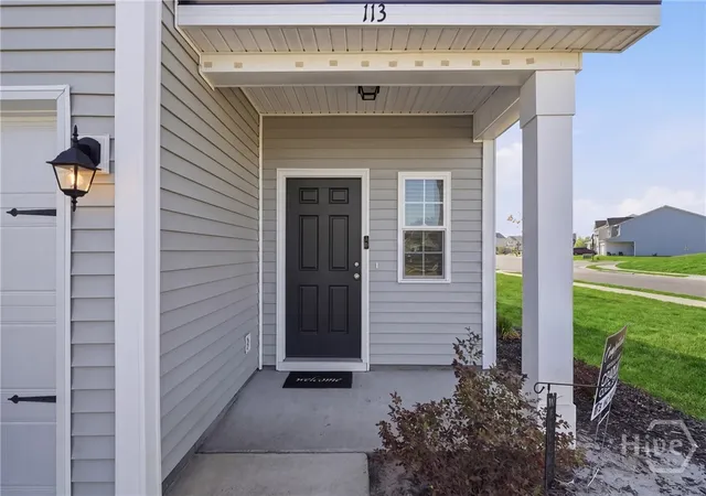 4th image of 113 Battalion Ln, Hinesville, GA 31313 | MLS# SA354292