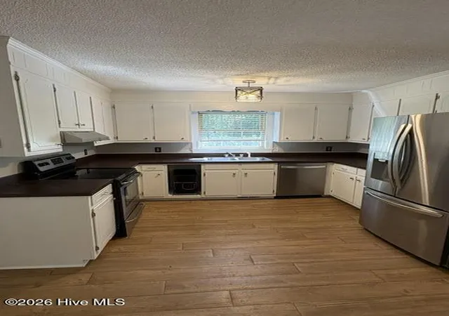 image of 109 Hardee St, Greenville, NC 27858 | MLS# 100574363