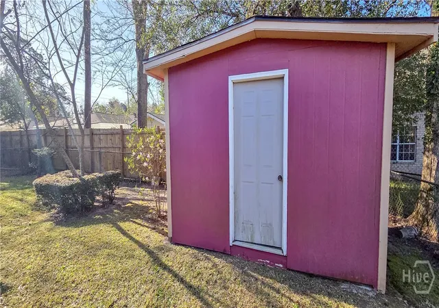 Homes for sale in Savannah, GA | 1905 Tuskegee St, Savannah, GA 31405 | MLS# SA351223