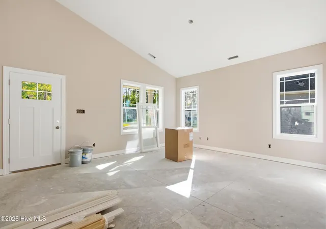 Photo 3 of Single family home for sale at 312 Camp Crk Dr, Oriental, NC 28571 | MLS# 100594795 | Listing updated on 2026-08-18