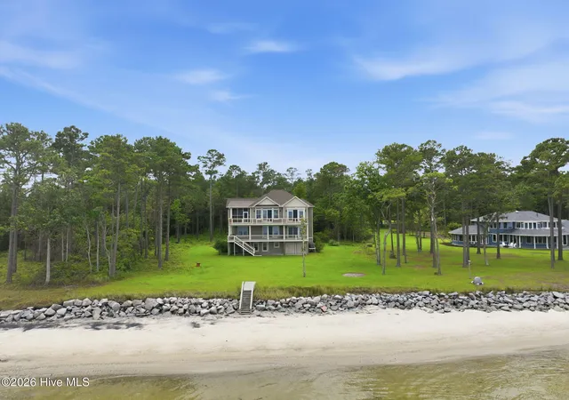Photo 2 of Single family home for sale at 486 Sandy Point Dr, Beaufort, NC 28516 | MLS# 100559359 | Listing updated on 2026-09-10