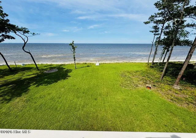 Photo 3 of Single family home for sale at 486 Sandy Point Dr, Beaufort, NC 28516 | MLS# 100559359 | Listing updated on 2026-09-10