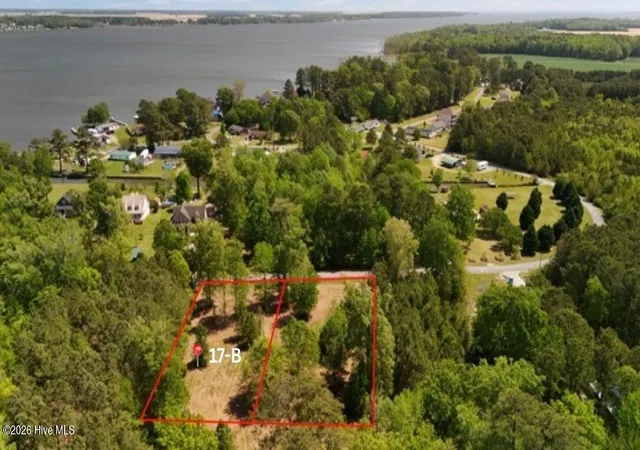 1st image of 17 B Norma Dr, Hertford, NC 27944 | MLS# 100568675
